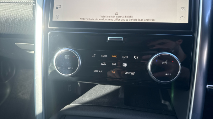 Land Rover Discovery 3.0 D350 Gemini 5dr Auto Diesel Station Wagon - Image 57